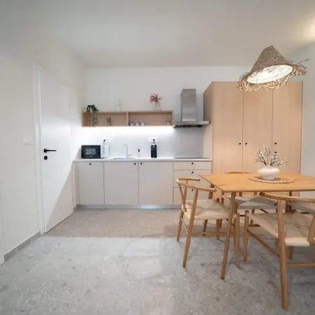 Coastal Serenity Apartament *