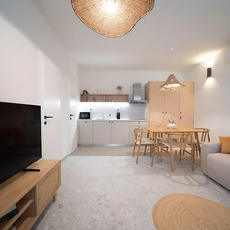 Coastal Serenity Apartamento *